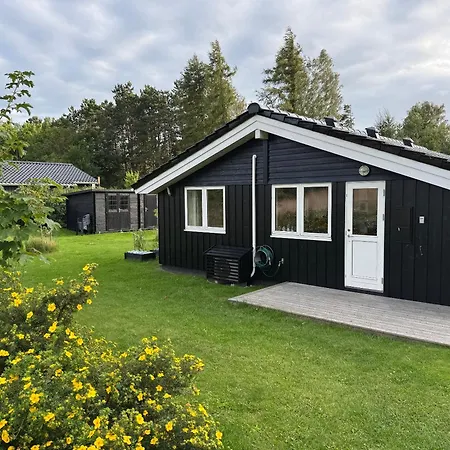 Ferienhaus Nahe Wasser Auf Schönem Møn